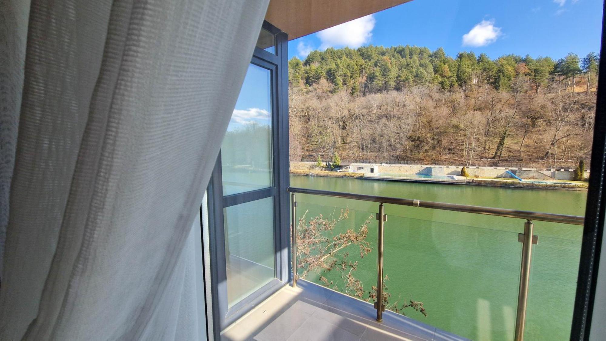 Waterside Spa Hotel オグニャノヴォ エクステリア 写真
